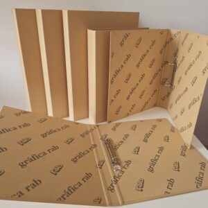 Carpetas Kraft